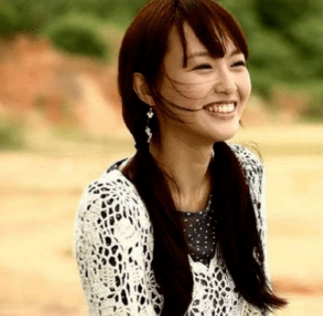 经典剧《夏家三千金》，曾火遍大江南北，如今主演现状如何？
