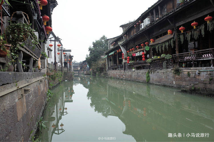 距杭州40分钟，浙江这个被忽略的1200年古镇，比网红乌镇更好玩