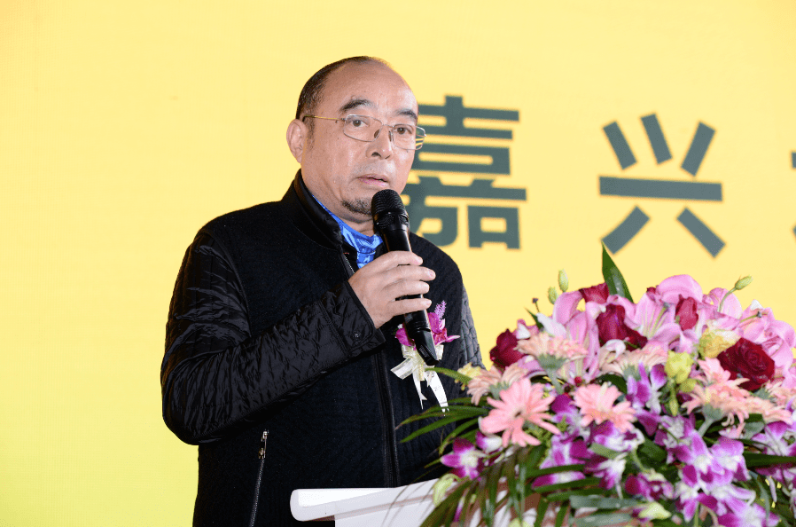 徐闻县委常委,县政府党组副书记—陈光力在 致辞中表示:"广东省徐闻县