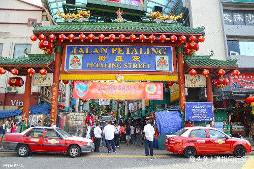 马来西亚茨厂街，号称“吉隆坡义乌市场”，却深受欧美游客喜欢
