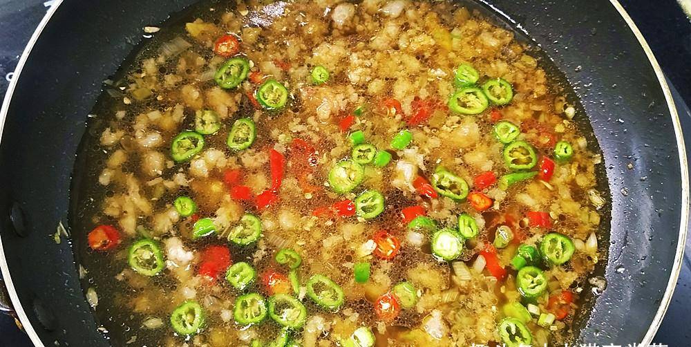 怎么做肉末豆腐煲 9543e5f463ff4a07badd7167002b4ce5.jpeg