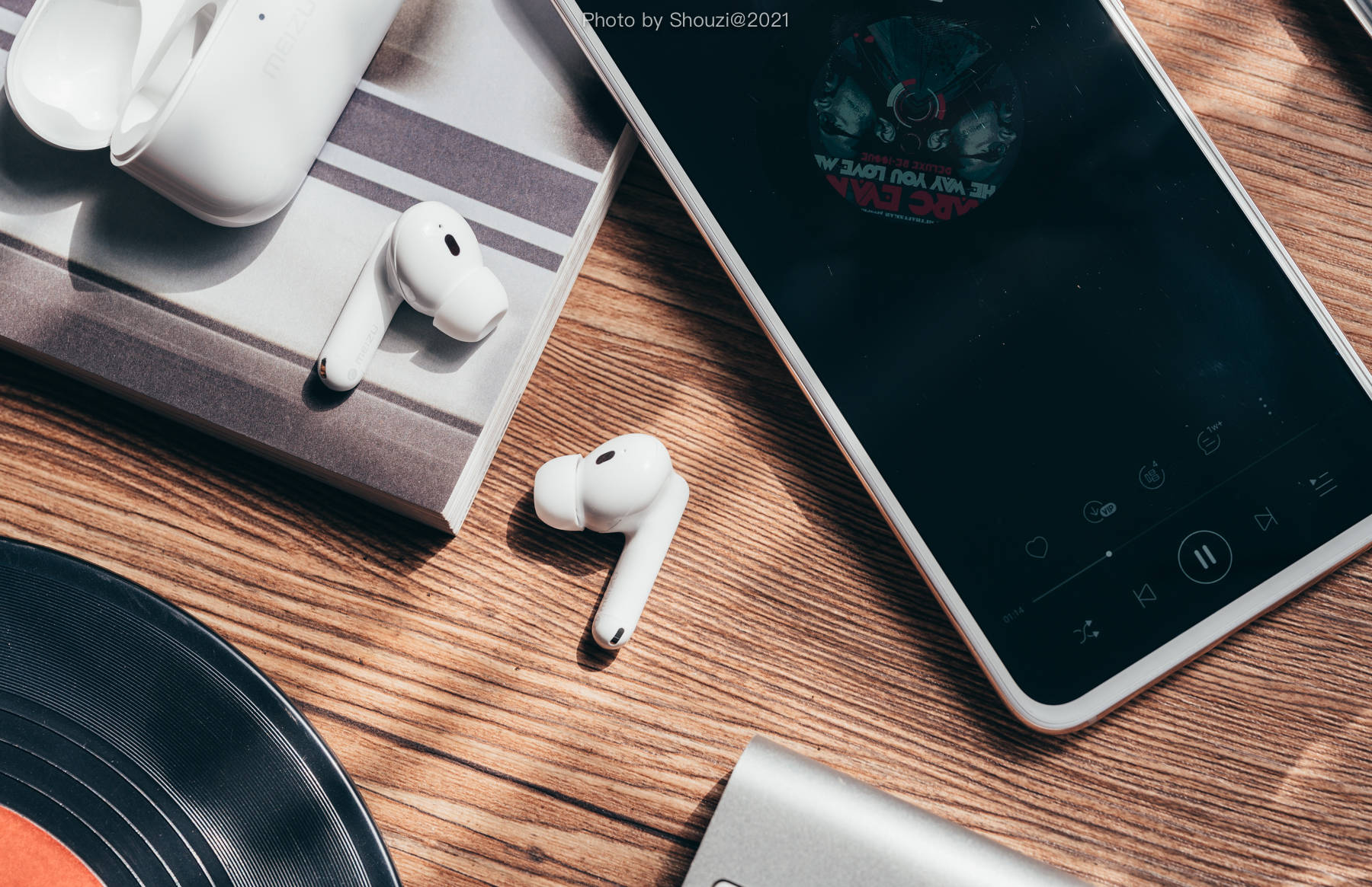 魅族poppro无线耳机简洁实用安静舒适