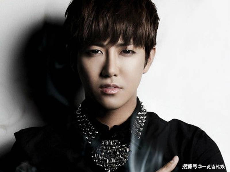 原创黄光熙自曝很会看眼色 调侃自己是整容花美男 爱豆转综艺人获成功