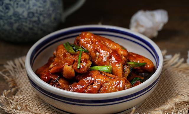 可乐鸡翅怎么炖又烂又嫩 603aa27ee5d640eeafb8de1135cfee0b.jpeg