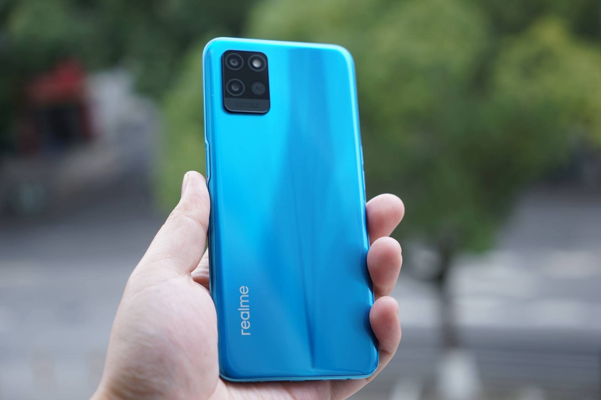 realmev11评测搭载天玑700的5g入门机到底够不够用