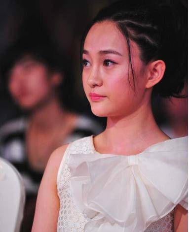 这部剧拖了3年才播出,如今剧中女配已成顶流,女主却进了监狱