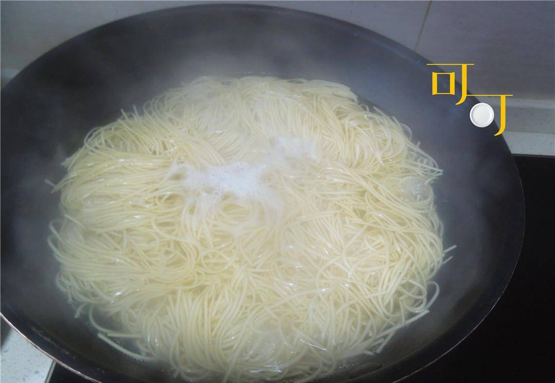 在家怎样做葱油 a58da976fb604537b4a10441ad173ca2.jpeg