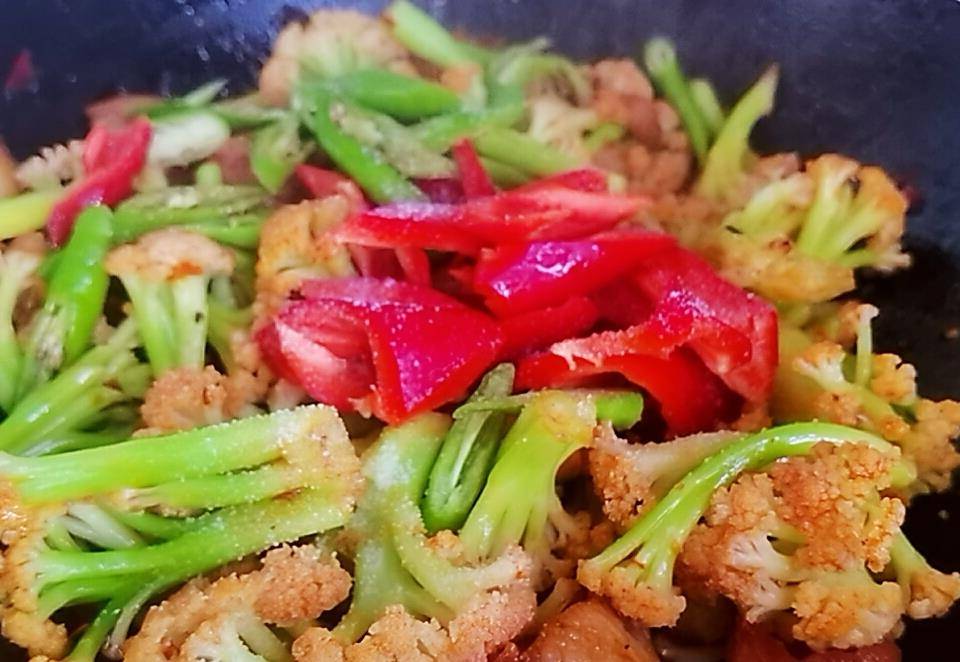 啥叫有机花菜 7c760b38d524423087bb4a48b76b1039.jpeg