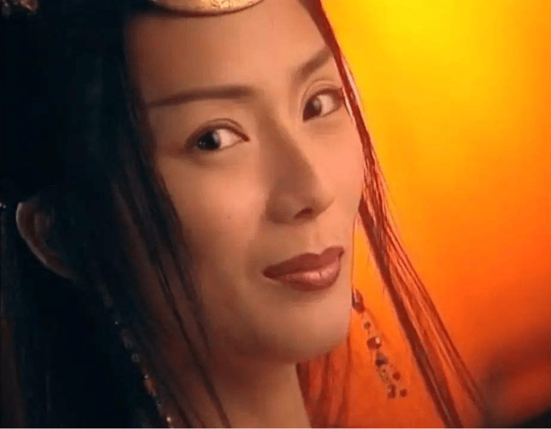 最美"何仙姑"郑秀珍,被渣男骗走8千万,如今45岁靠按摩为生