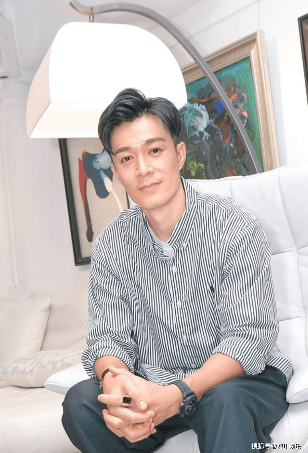 叻哥陈百祥助力周柏豪人气回涨佘诗曼钟嘉欣等重组法证先锋5回归