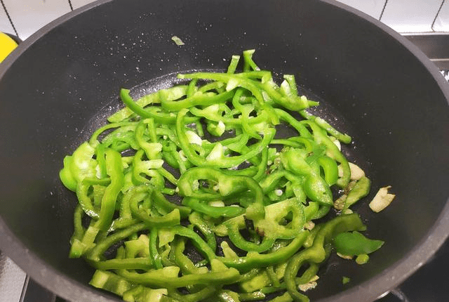 炒肉丝需要多久 06546bd6fb30467c946c1d8406439f50.png