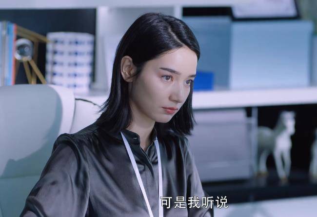 暴风眼为何总感觉苗霏的妹妹苗露不仅傻还很自以为是