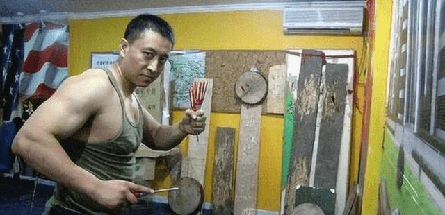 世界最厉害的保镖是谁 77e66fb39a7c45b883808b1a0b27895a.png