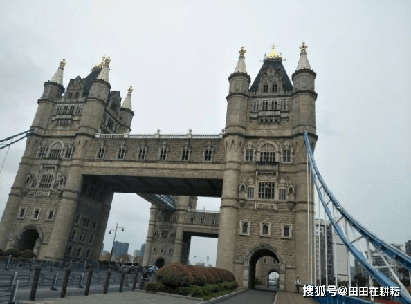 苏州“伦敦桥”变成“碉堡”，半年时间花费上千万，丑出新高度？