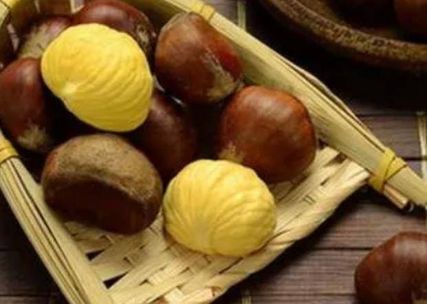 板栗的害处 024e0027f3a944c28697766d72aff78a.jpeg