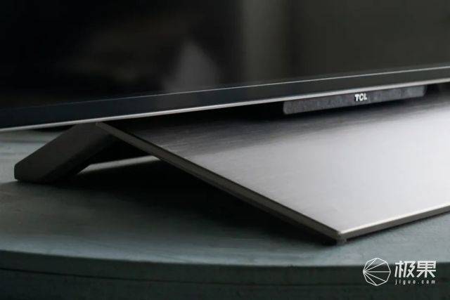 画质|客厅娱乐新花样？N种神技能惊艳大脑，不花钱「逛遍」海底大世界！