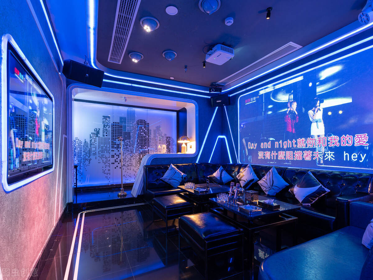自建别墅用一间房打造私人ktv包房(一)灯光怎么选择避免被坑_地下室