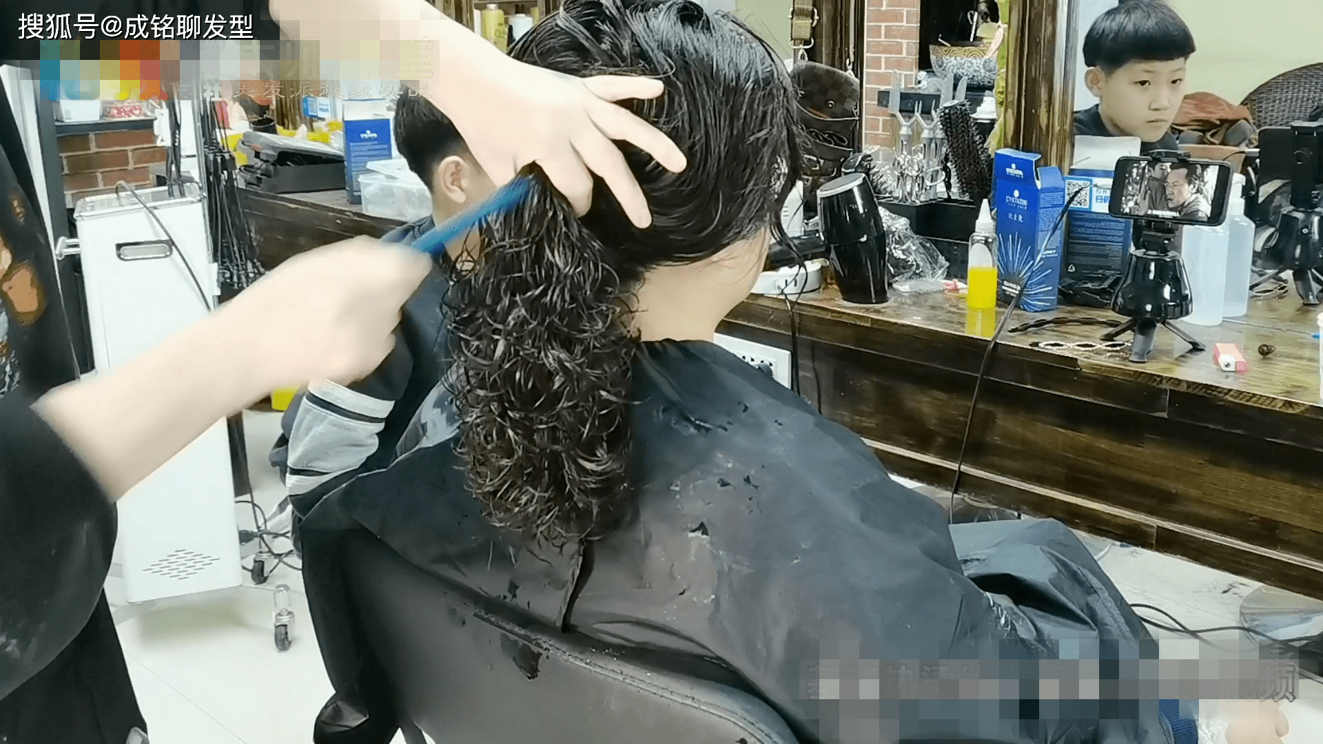 原创50岁女士自来卷沙发发量多头发抛光抱团卷柔软减龄又时髦