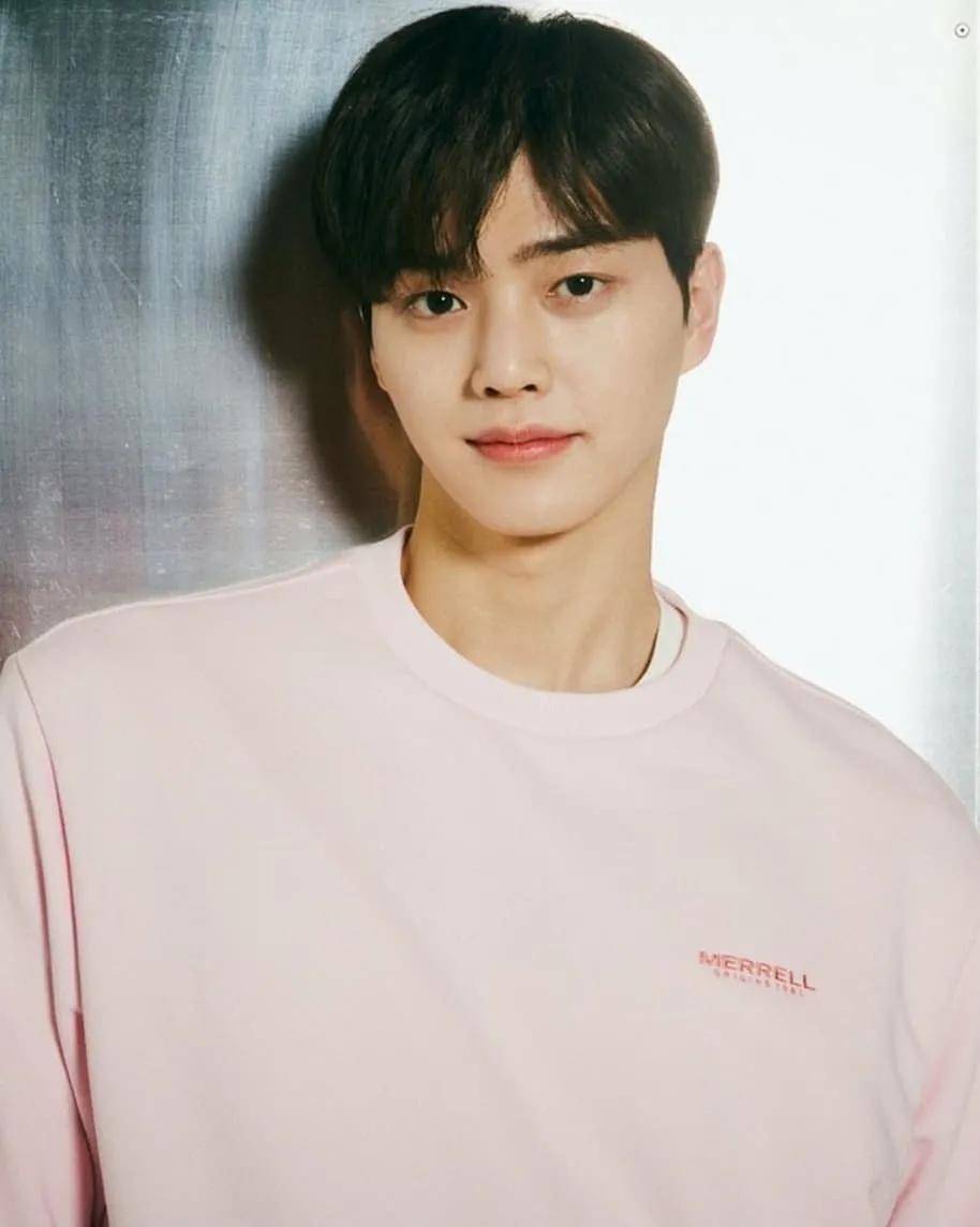 又奶又甜的帅小伙,谁又沦陷了?