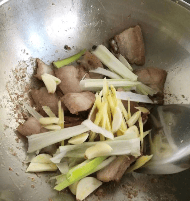 怎么把肉炒的软糯 b37273344e15416a960f893532b1a50b.png