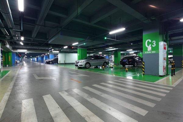 因此,此类商圈停车场在逐步挖掘资源扩大商业区域停车位的同时,需要更