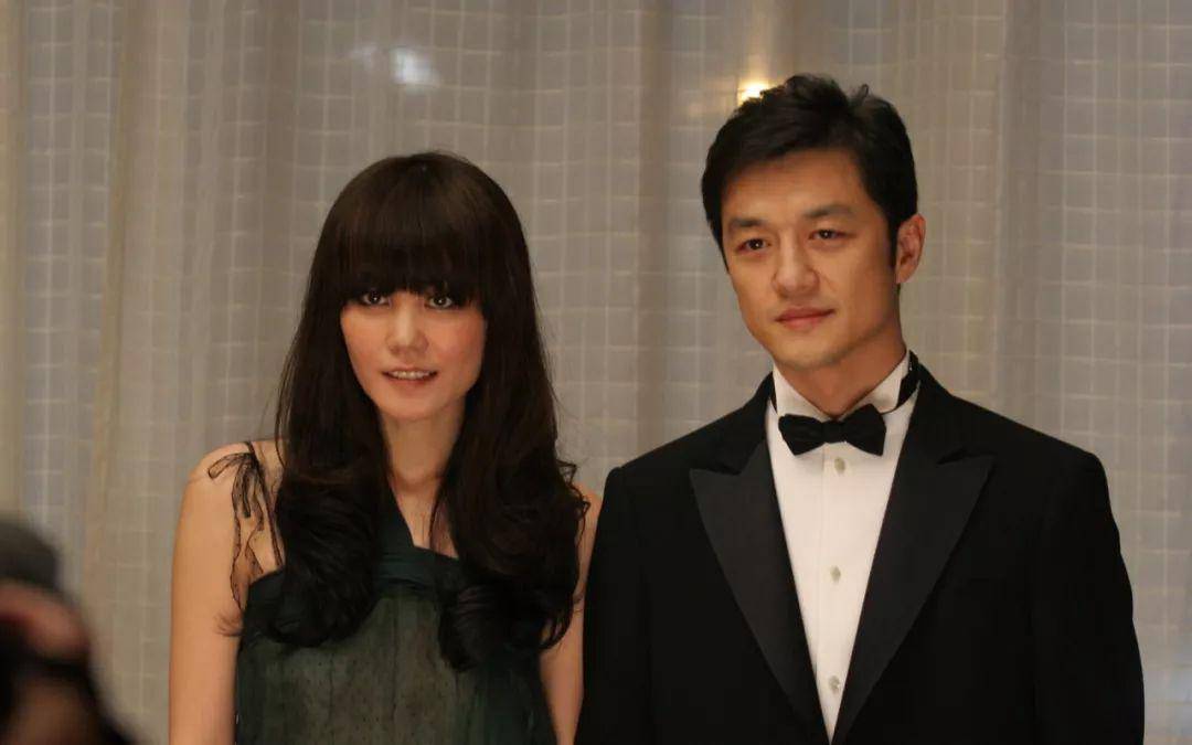 昔日男星李亚鹏如今却背上千万债务女友也急忙撇清自己