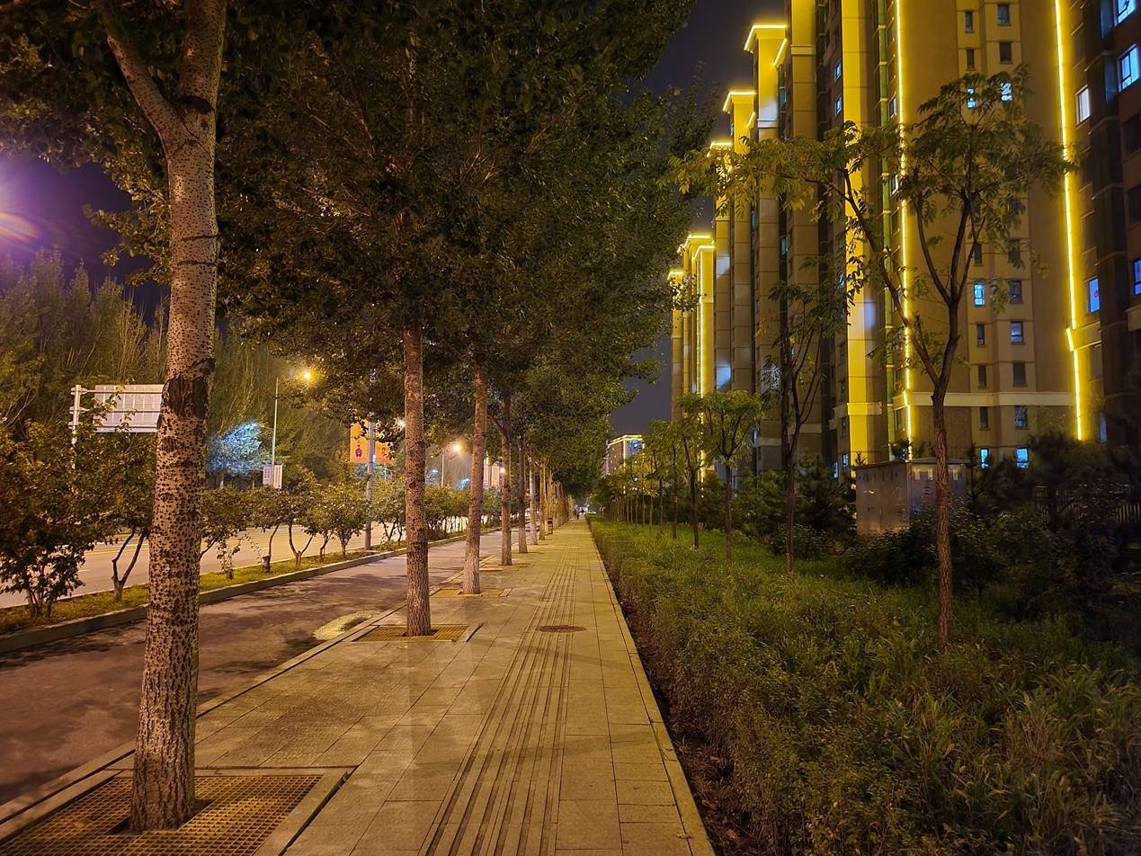 屏幕|技术成熟的三星折叠屏手机，正在全面占领旗舰机市场