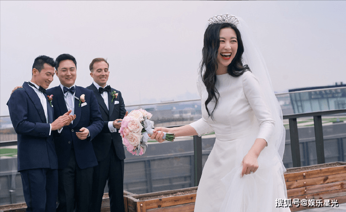 婚纱照形容词_婚纱照风格(3)