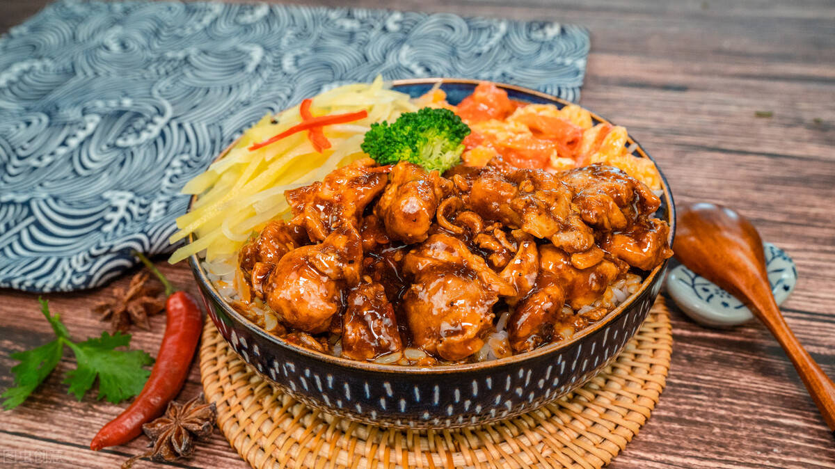 原创红烧鸡块香甜微辣超下饭口感软嫩营养丰富的家常菜全家喜欢