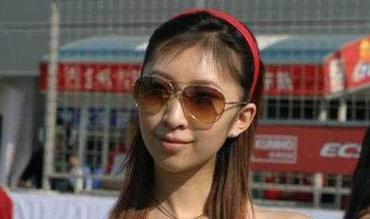 中国女游客去泰国游玩，入境被拒：你太漂亮了，无法入境！