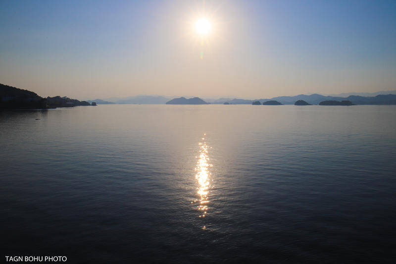 千岛湖边享受傍晚唯美落日，骑行观湖乐趣多