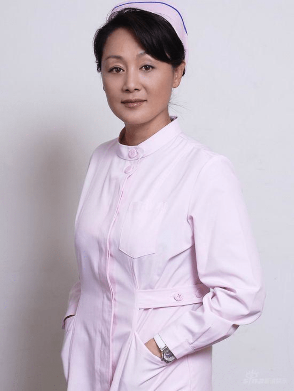 原创著名演员王姬女儿29岁颜值爆表儿子27岁智商仅4岁