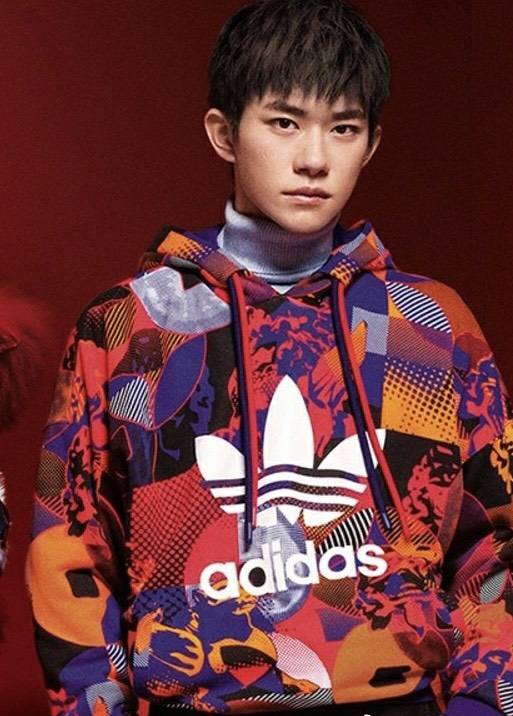 hm事件发酵,王一博终止与nike合作,阿迪代言易烊千玺杨幂没动静_品牌