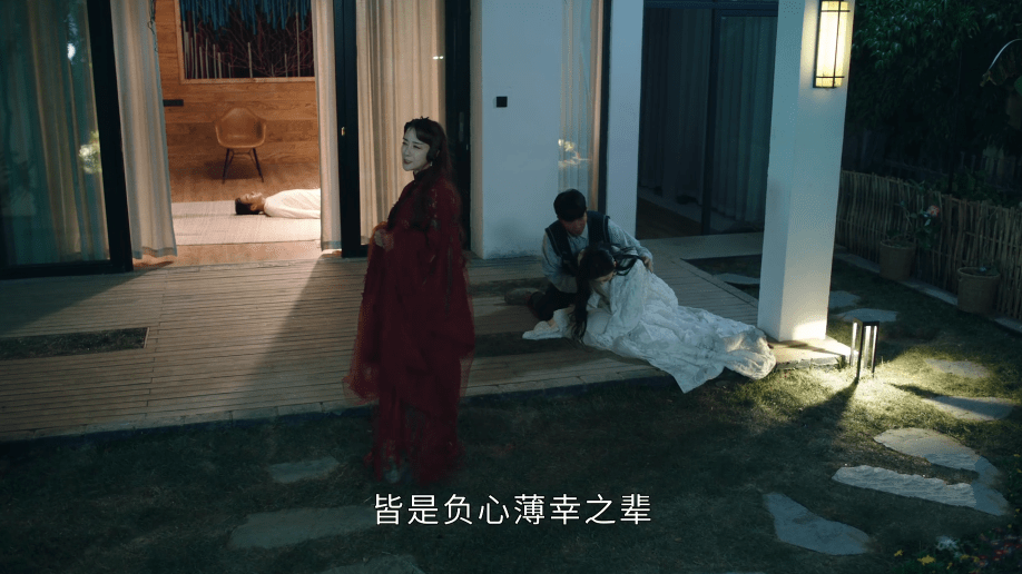 白英在复活后势必会和司藤有一次生死对决的,因为司藤的观念要比白英