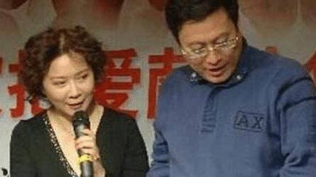 潘长江近期在哪里演出 408d67b2d764433c8e7fca9af7691e0f.jpeg