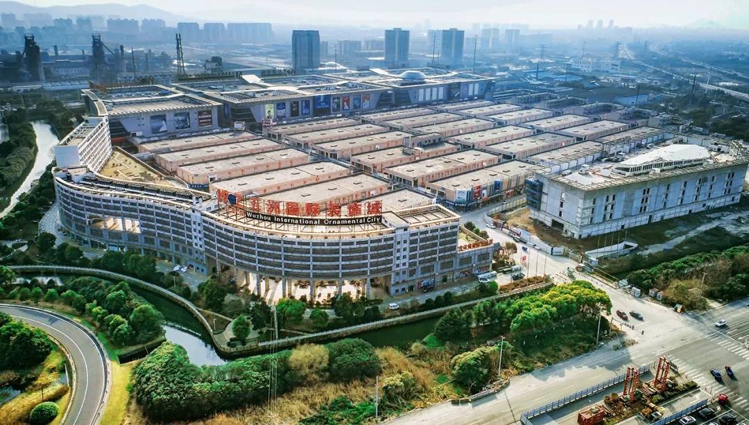 喜讯!五洲商管携手商户荣获中国市场学会多项荣誉称号