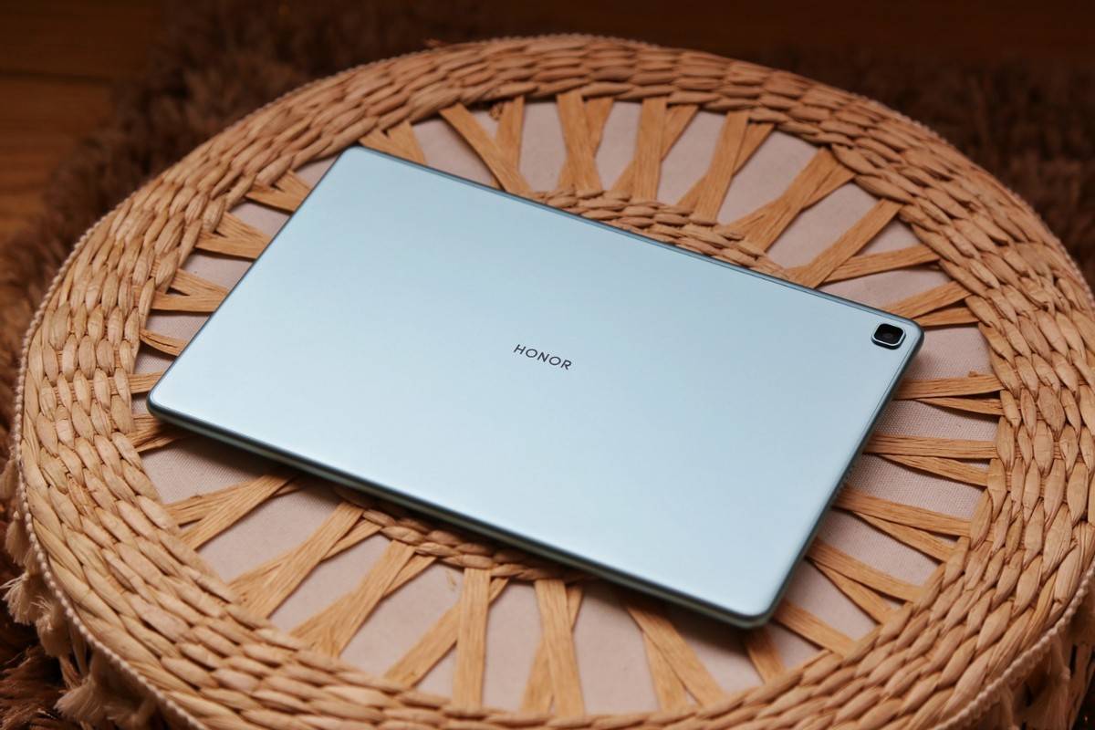 孩子成长过程中的好老师好玩伴荣耀平板7上手体验