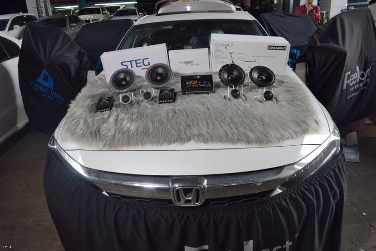 昆明发烧友汽车音响本田英诗派汽车音响改装
