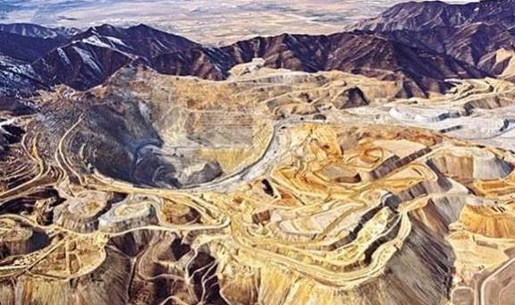 世界上“第一大”露天矿井，面积约7.69平方千米，位于美国！