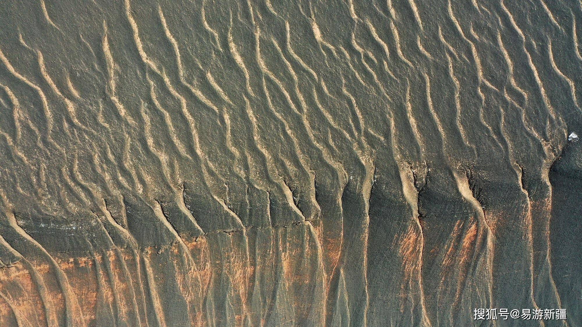 【图说新疆】新疆托克逊：旷漠戈壁的雄浑“交响”