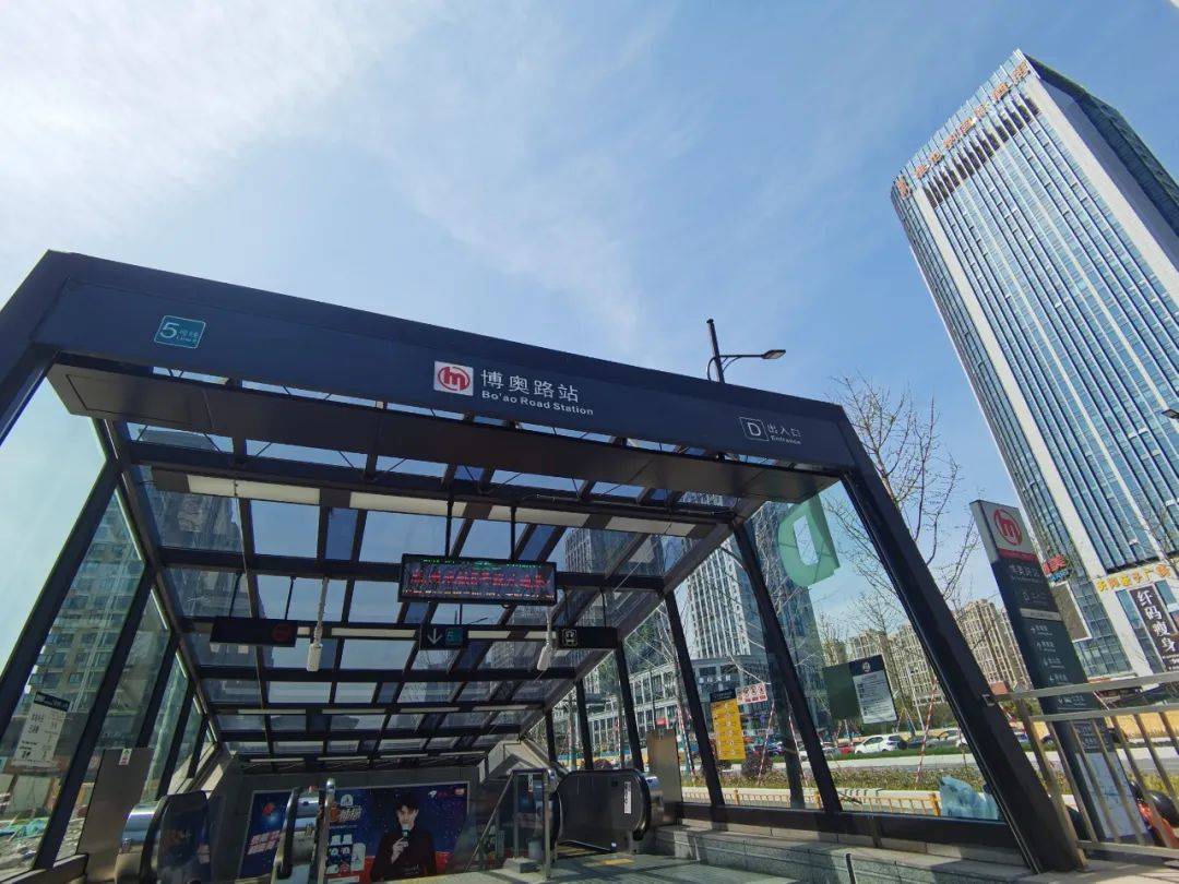 4万/㎡,花宸里属于城厢街道,精装限价3.25万/㎡.