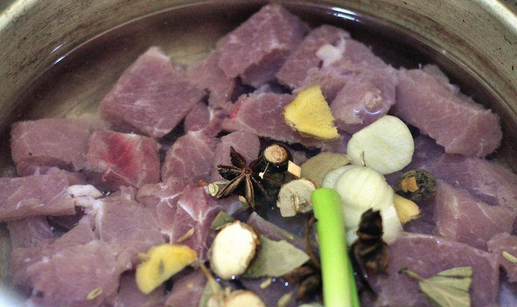 怎么把肉煮的很烂 c06b649f19c140b8a3d7286f5f4d8bf8.jpeg