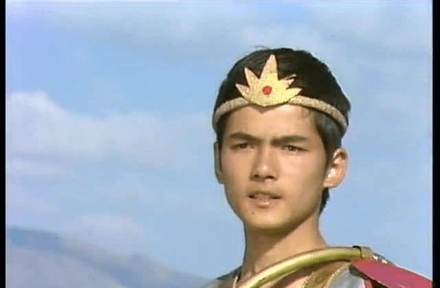 托塔天王李靖手中的宝塔仅仅只是为了震慑他儿子哪吒吗