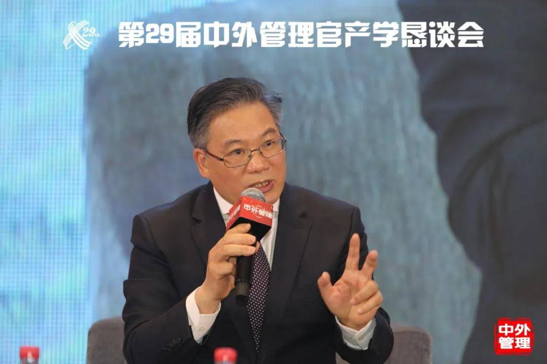 吉利汽车副总裁 童志远吉利汽车副总裁童志远表示,汽车零部件厂商可以