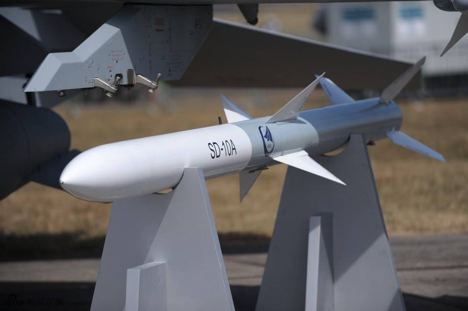 雷神公司再获5亿美元"先进中距空空导弹"订单_生产