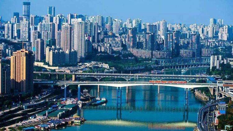 中国最大的直辖市，面积相当于13个上海，常被人当成是一个省！