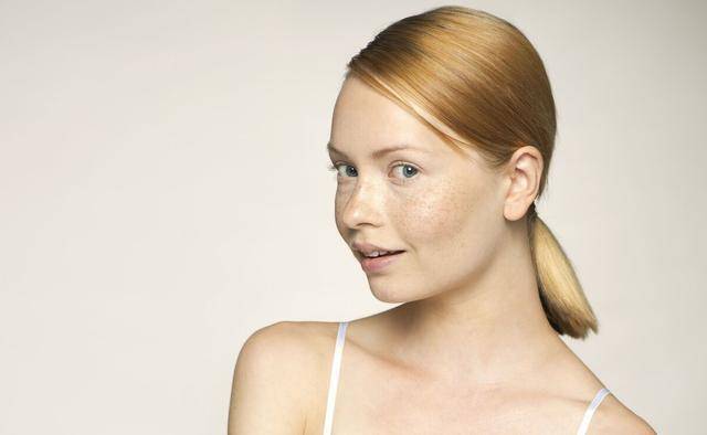 给女人们提个醒 3种食物或成为黄褐斑滋生的 温床 尽量少吃 皮肤