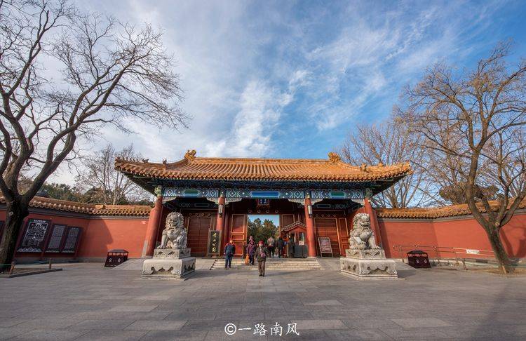 北京最特别的旅游景区，原本只是小土丘，现成热门打卡地