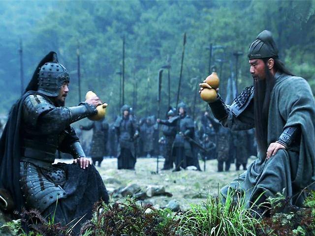 关羽一生傲慢,为何对张辽以礼相待,除张辽之外关羽还看得起谁