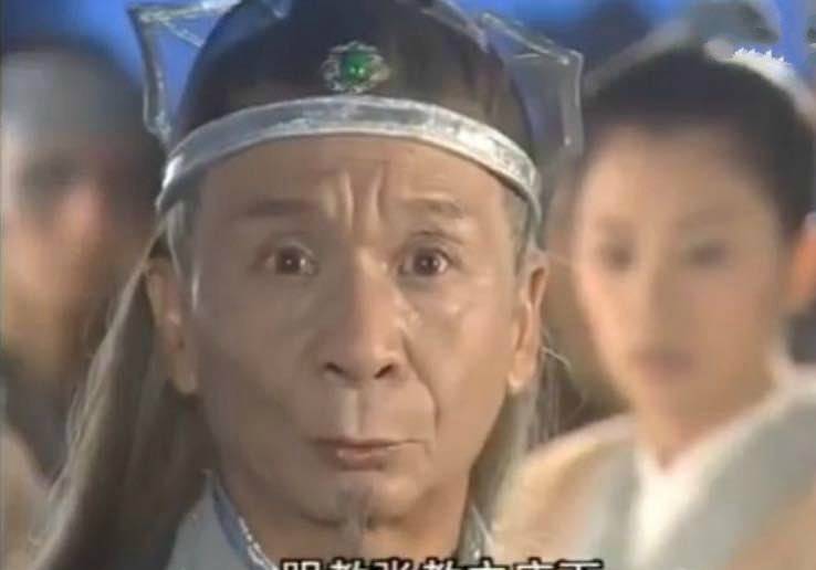 青翼蝠王落魄到街头卖艺儿子生气否认并曝光自己童星身份